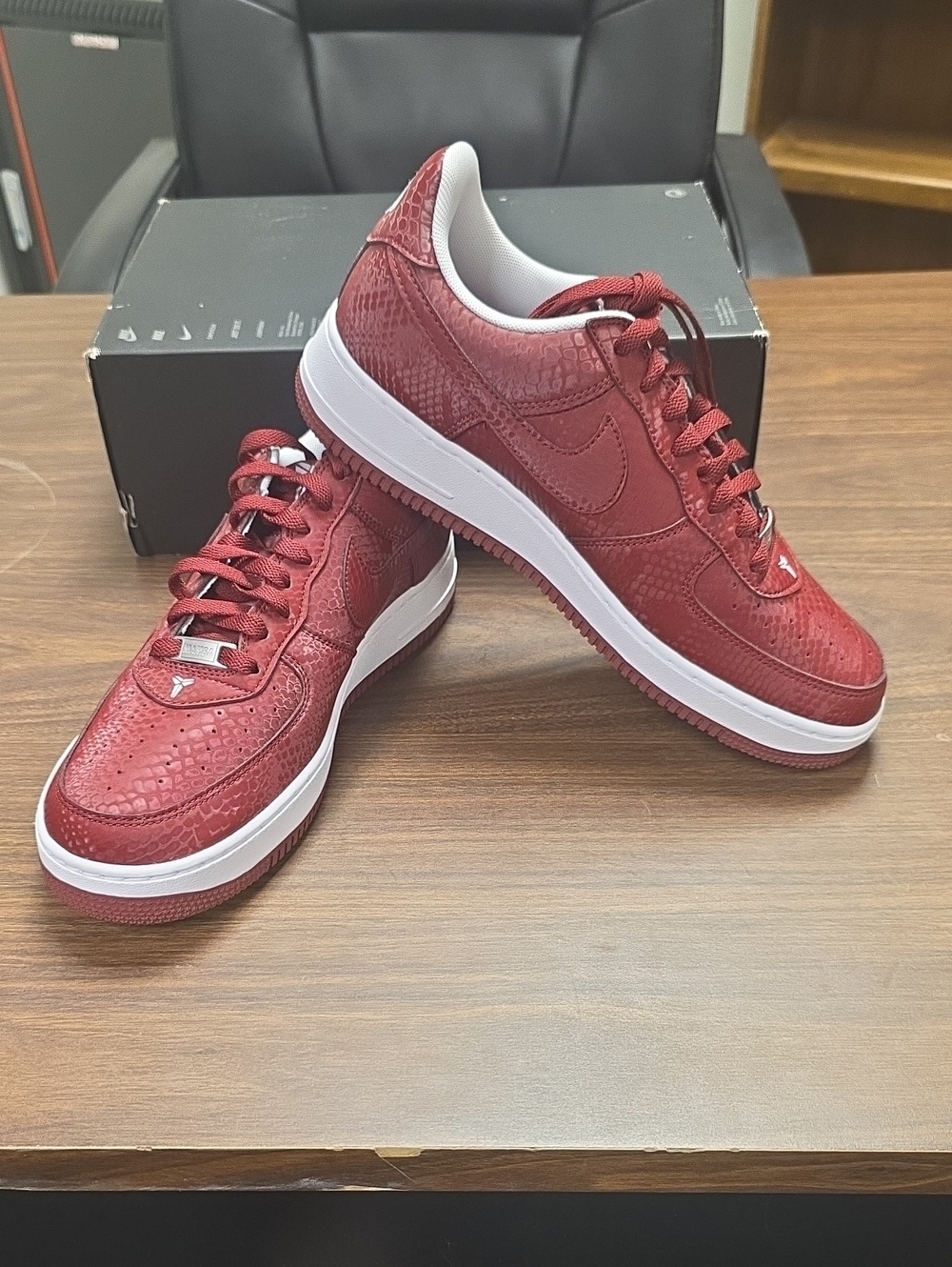 Nike Air Force 1 Low x Kobe Bryant 'Lower Merion' IB0018-600 Men's 10 New